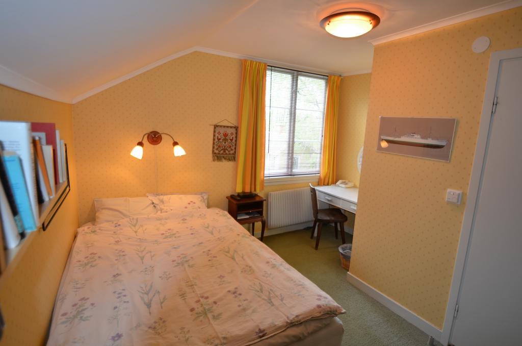 Broby Gard Hotel Märsta Værelse billede